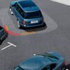 Range Rover 2017 360° Parking Aid + Park
  Assist