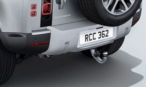 L663 Electrically deployable tow bar