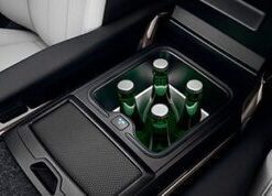 L461 Front centre console refrigerator compartment