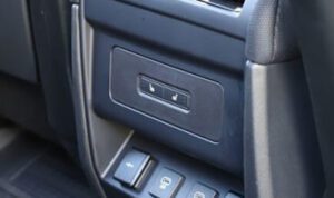 L663 Rear heated seats