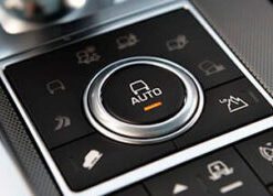 Range Rover 2017 Terrain Response 2 AUTO and ATPC
